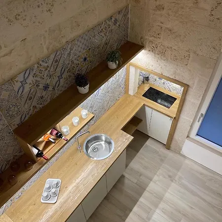 Dimora Alfieri شقة كاستيلانا غروتي