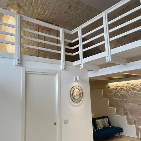 شقة Dimora Alfieri *